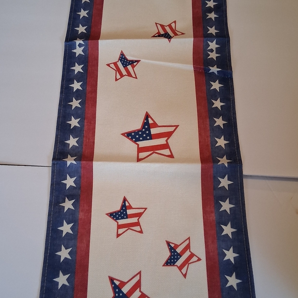 Patriotic Gnome Display Runner New No Tag - Picture 4 of 8
